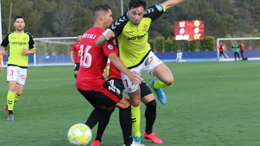 La Núcia-Nàstic: 2-0. Qui perdona ho paga