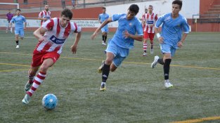Simo, en una jugada de la primera part