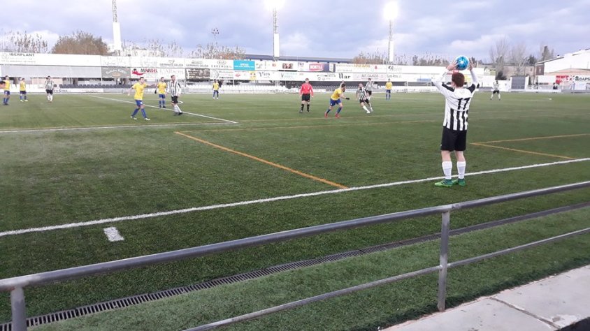 Un instant del partit Amposta-Vila-seca