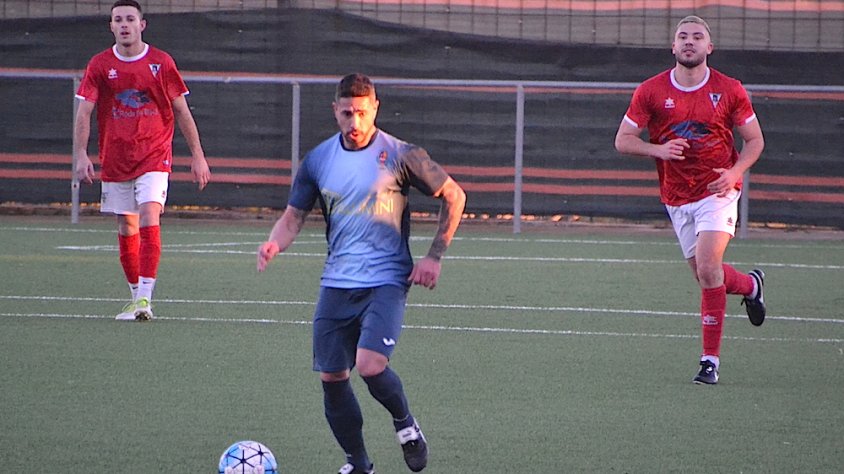 Samu Fernández, en el partit davant del Roda de Barà