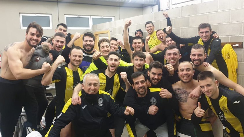 L'Arboç celebra la victòria en el derbi comarcal