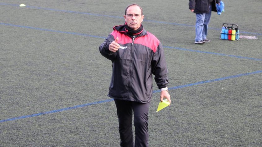 José Cordero, últim entrenador al grup 3 de Tercera Catalana en saltar a les banquetes de la categoria