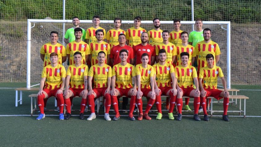 Plantilla del primer equip, que ha ascendit a Tercera Catalana