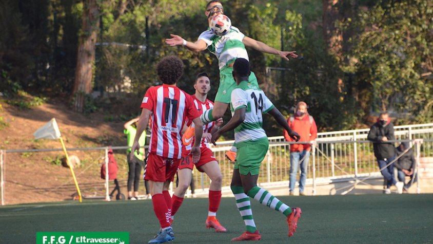 #3div5 | Opcions d'enganxar-se a la salvació o de complicar-se la permanència