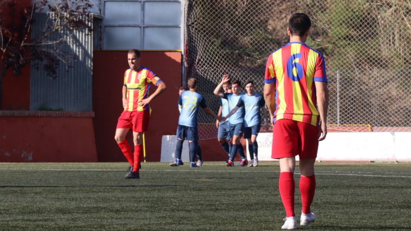 Golejada de l'Atlètic de Valls al Vilar davant del Llorenç