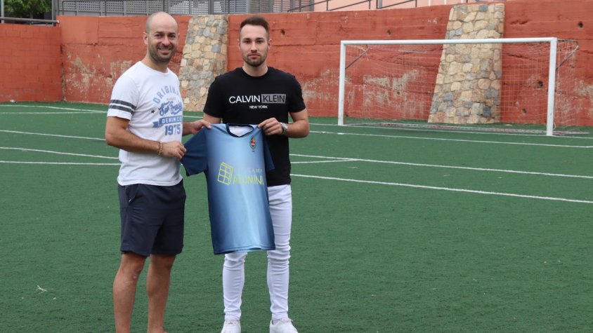 Ignacio Rodríguez amb Dani Romera, a les instal·lacions del Vilar