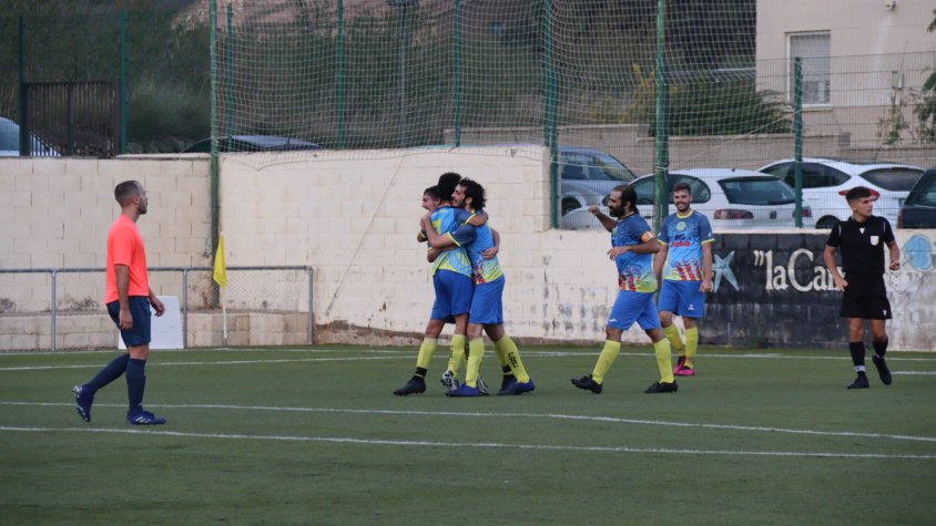 El derbi pel Pla: els planencs agreugen la situació a l'Atlètic de Valls 