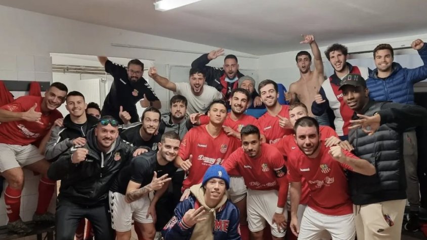 L'UD Salou es posiciona a la zona alta de la classificació