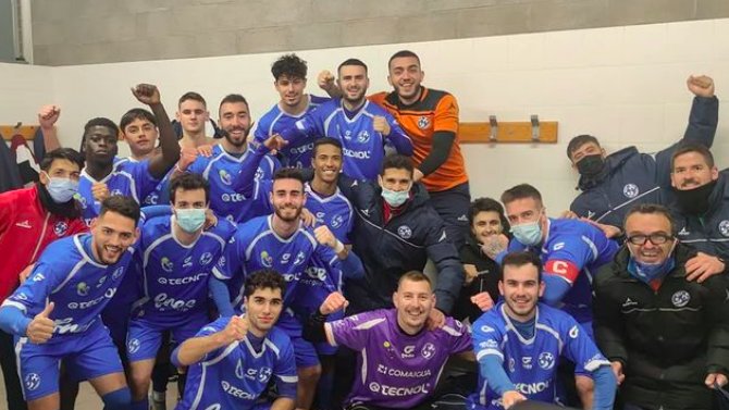 El Cambrils Unió celebrant la victòria