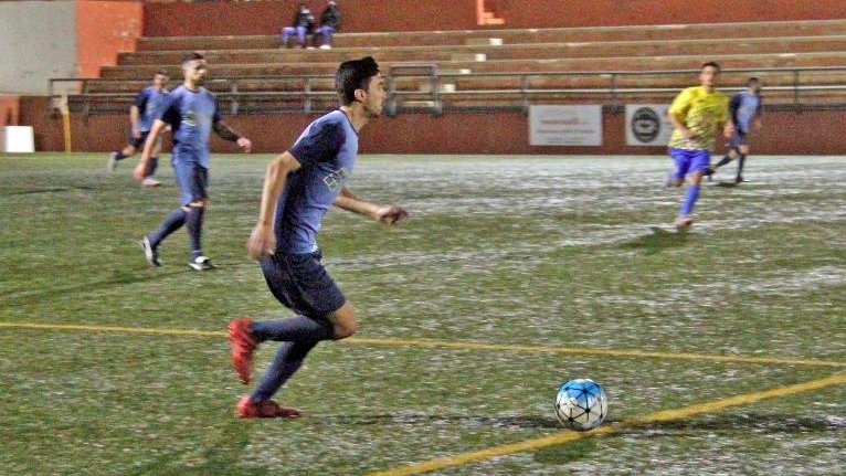 Vídeo. L'Atlètic guanya al Banyeres i segueix a dos punts del play-off