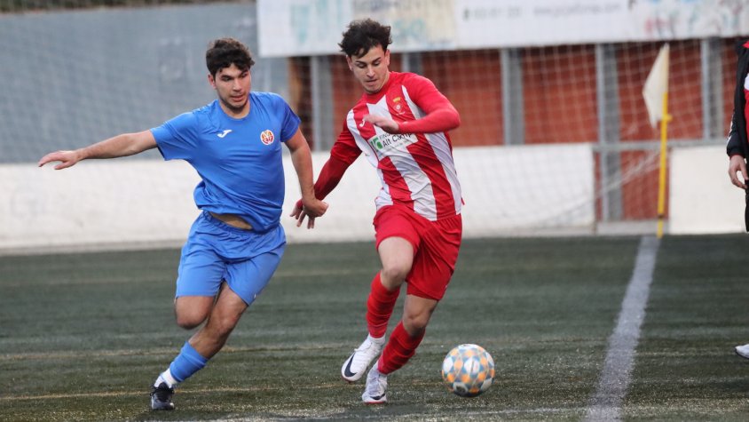 La UE Valls B desaprofita un 2-0 a favor i cau golejat contra el Montblanc