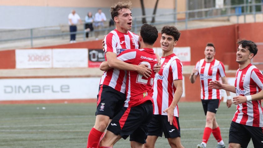 La UE Valls guanya el Sants i lluitarà per entrar al play-off d'ascens 