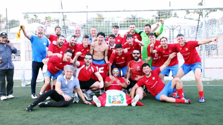 El CF Montblanc celebra l'ascens a Segona Catalana 