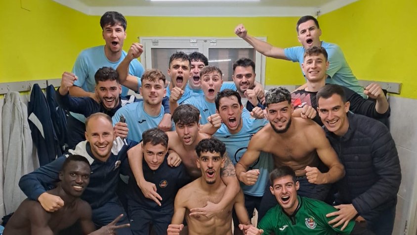 Abdou guia la victòria de l’Atlètic de Valls al camp del San Salvador (1–2)
