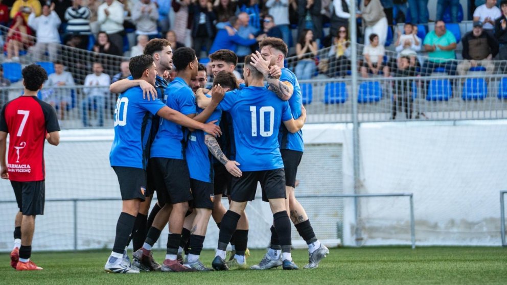 El CD Vallmoll viu una cita històrica amb el primer play-off d’ascens a Segona Catalana