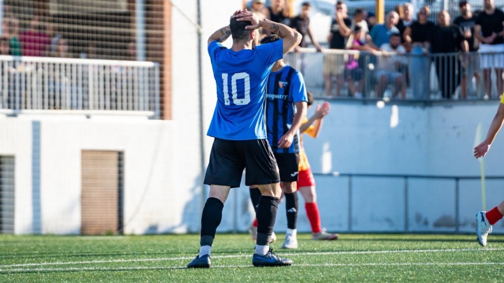 El CD Vallmoll cau a Bellcaire i s’acomiada del play-off d’ascens